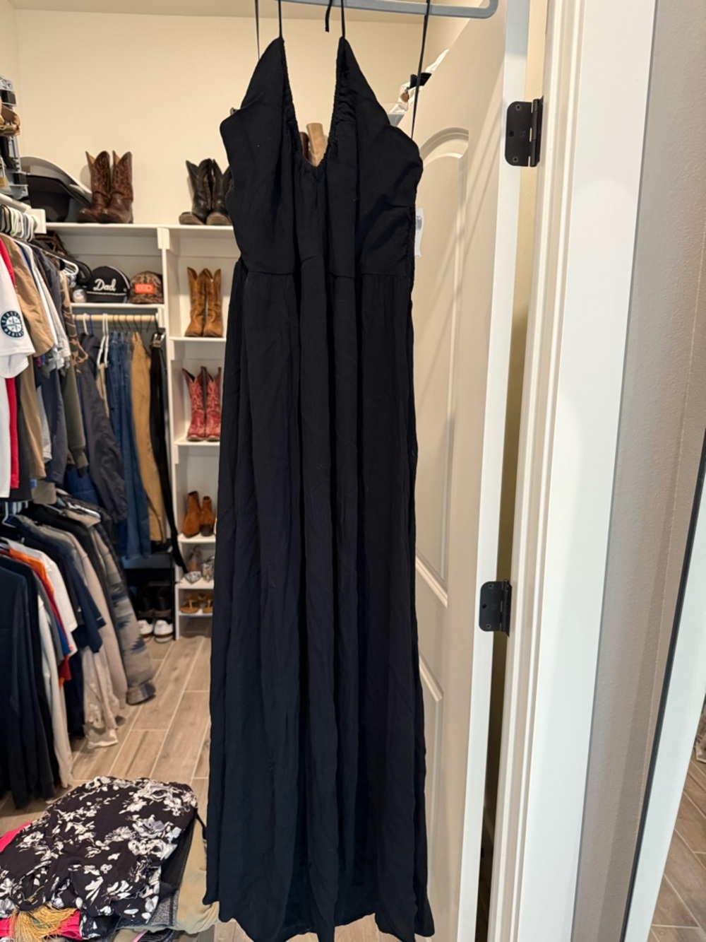 Old Navy Black Spaghetti-Strap Maxi Dress